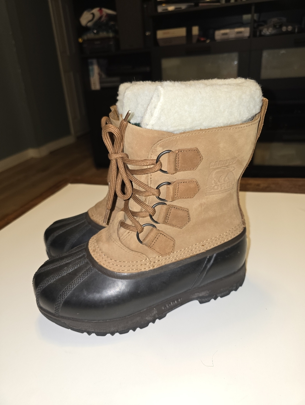 Sorel Caribou ll Boots sz 6 / sz 7